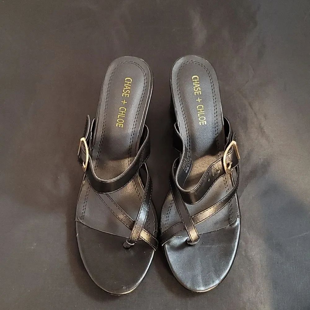 BRAND NEW CHASE+CHLOE BLOCK HEEL ADJUSTABLE BUCKLE DOUBLE STRAP SANDAL